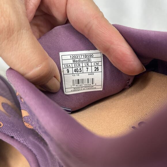 Brooks Gliceryn 18 Purple Sneakers Women's Size 9M, Sports, soft, comfort, gym - Picture 4 of 9